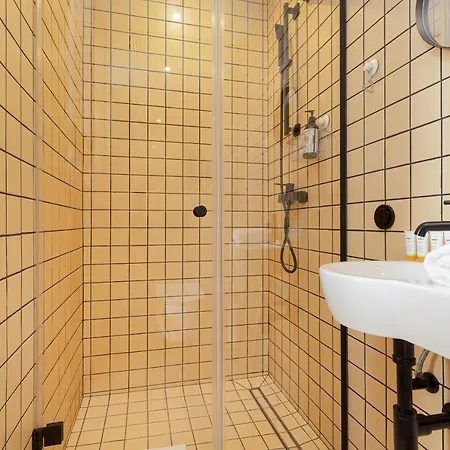 Marszalkowska 140 In The Center Of By Renters Varsavia