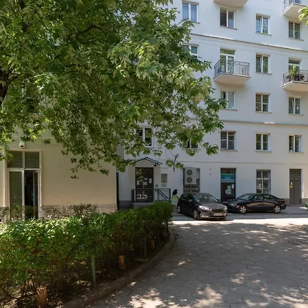 Appartamento Marszalkowska 140 In The Center Of By Renters Varsavia