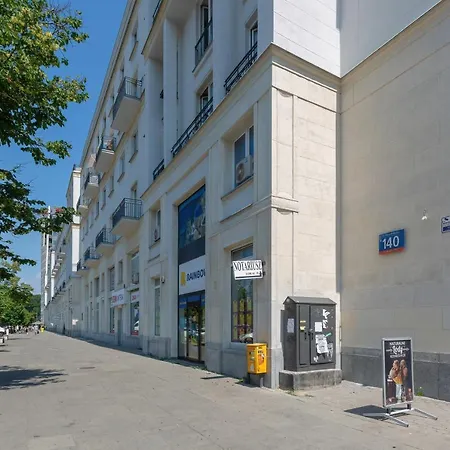 Marszalkowska 140 In The Center Of By Renters *