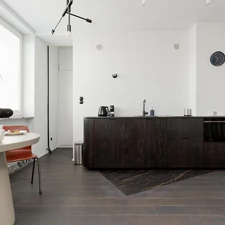 Marszalkowska 140 In The Center Of By Renters Appartamento