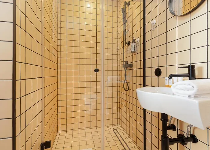 Marszalkowska 140 In The Center Of By Renters وارسو