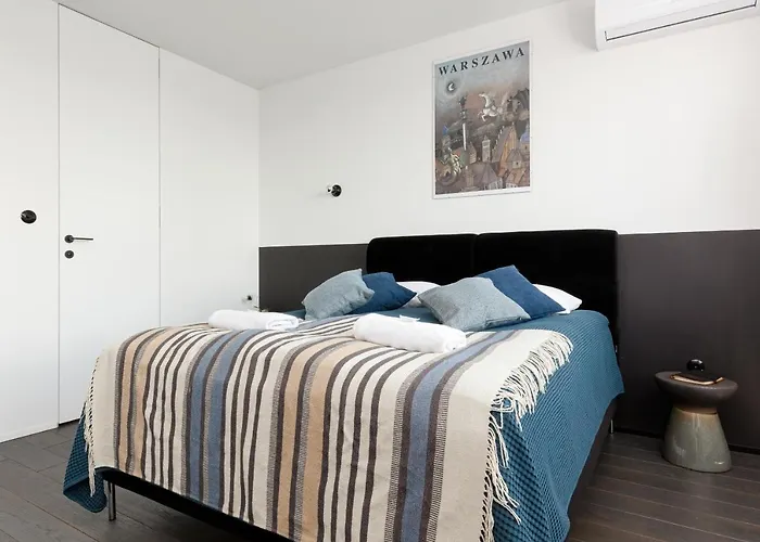 Marszalkowska 140 In The Center Of By Renters * وارسو