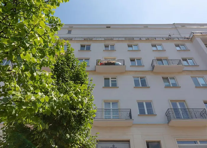 Marszalkowska 140 In The Center Of By Renters Varsó