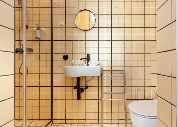 Marszalkowska 140 In The Center Of By Renters Varsó