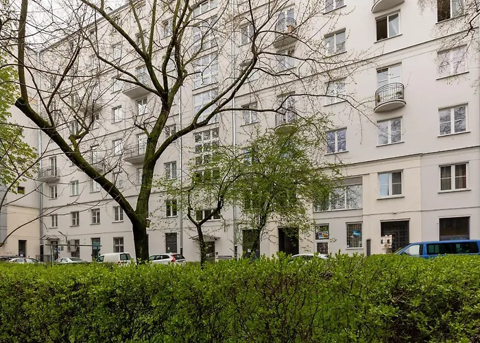 Marszalkowska 140 In The Center Of By Renters Apartman *