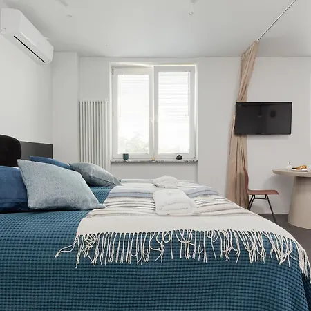 Marszalkowska 140 In The Center Of By Renters