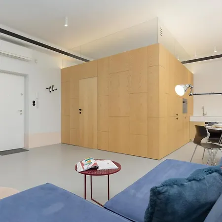 Marszalkowska 140 In The Center Of By Renters Apartament Warszawa