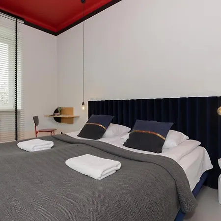 Marszalkowska 140 In The Center Of By Renters